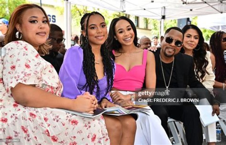Amara Trinity Lawrence With Her Sister, Iyanna, Jasmine and Dad, Martin Lawrence Source: Instagram@martinlawrence