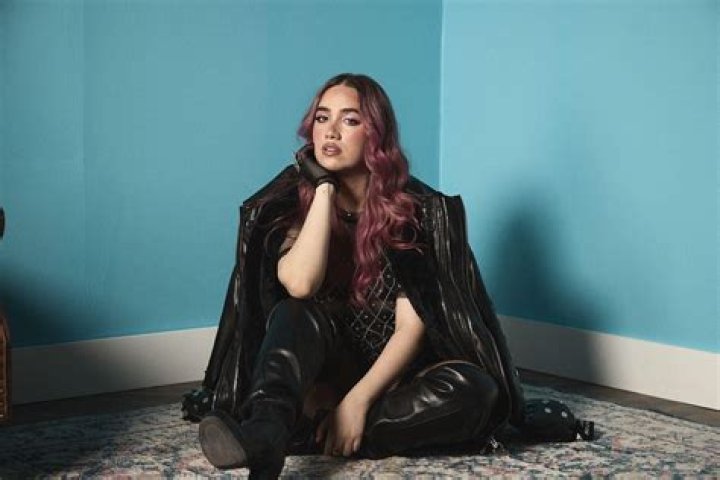 Bella Ela Music Video