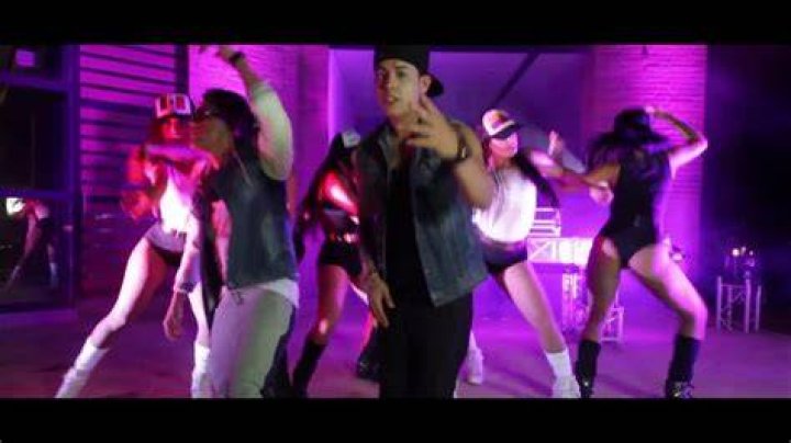 Contacto Music Video
