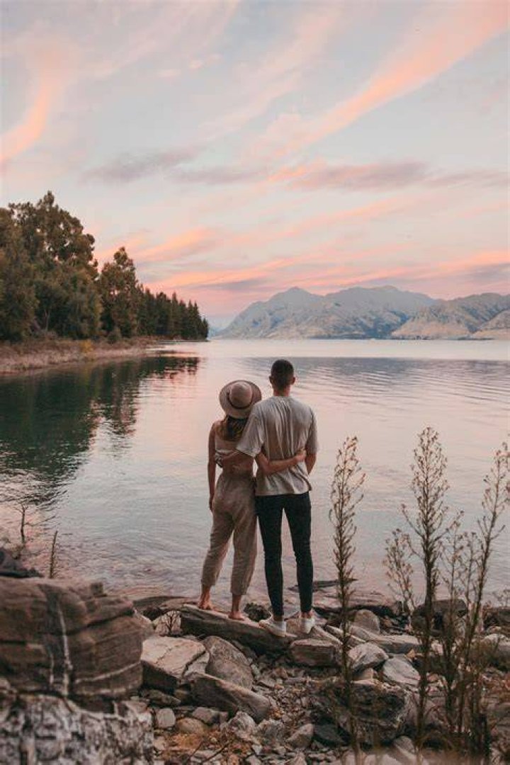 couple travel couple travel