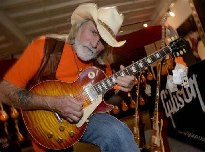 dickey betts net worth