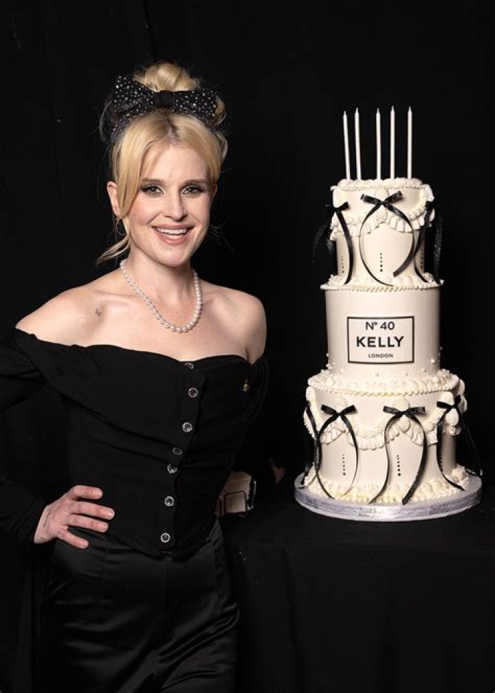 Inside Kelly Osbourne's most dramatic transformation yet: from 38kg weight loss and alcohol addiction struggles to plastic surgery rumours | South China Morning Post