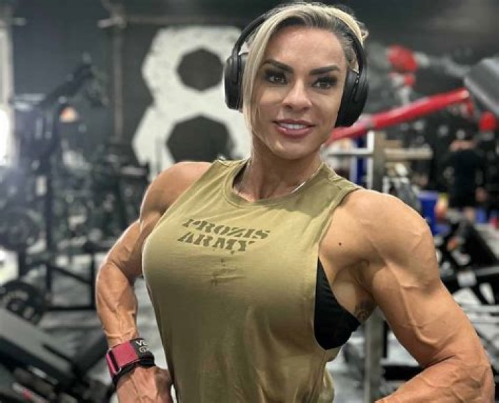 Julia Föry won various bodybuilding events