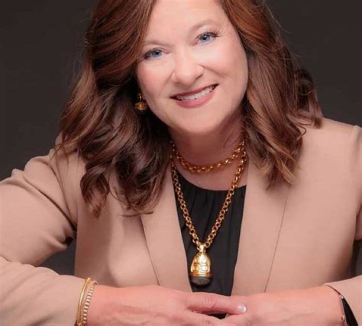 kim lee philanthropy