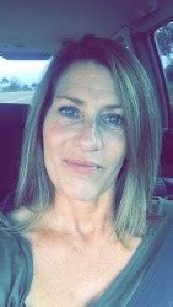 laura coates real estate