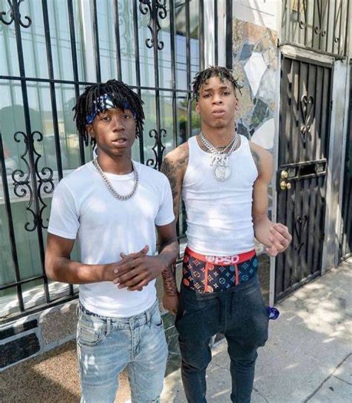 Lil Loaded ft. NLE Choppa "6locc 6a6y Remix" (Official Video) - New Gay Remixes