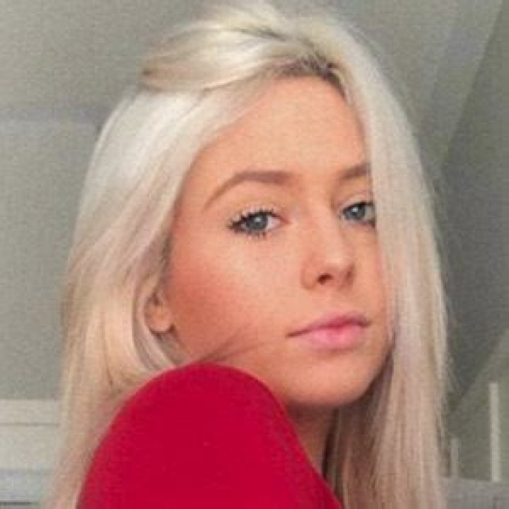 Lindsay Everson Lindsay Everson