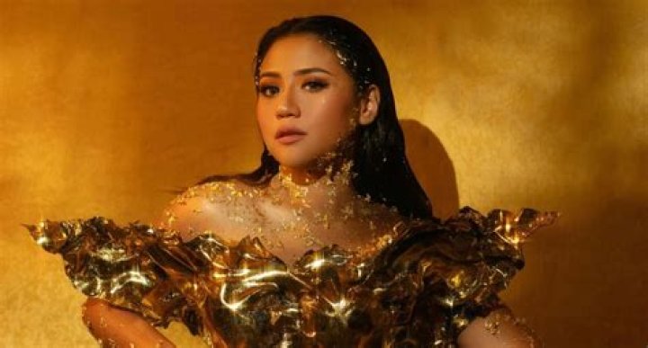 Morissette Amon Morissette Amon