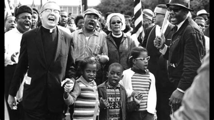 Oh Freedom! - The Golden Gospel Singers (Lyrics in Description) - h.e.r. gospel song hold us together