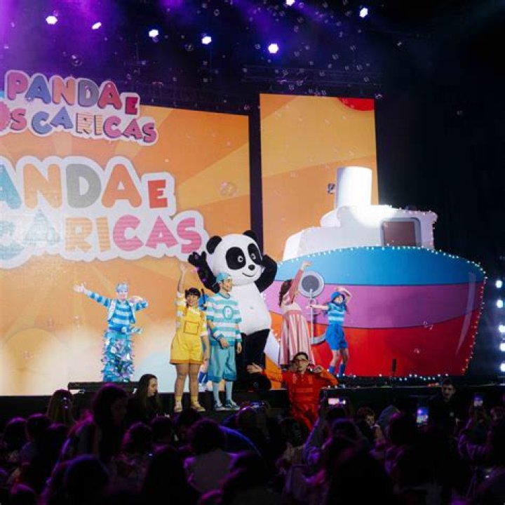 Panda E Os Caricas Panda E Os Caricas - Most Famous Singers from Portugal