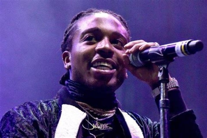 Pretty Brown - Jacquees - soundtrack pretty woman youtube