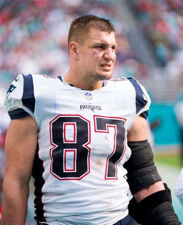 Rob Gronkowski Biography