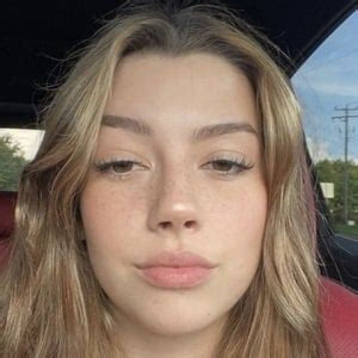 Sissy Sheridan Age, Height, Net Worth, Salary, Bio, Zodiac 1 Sissy Sheridan Age