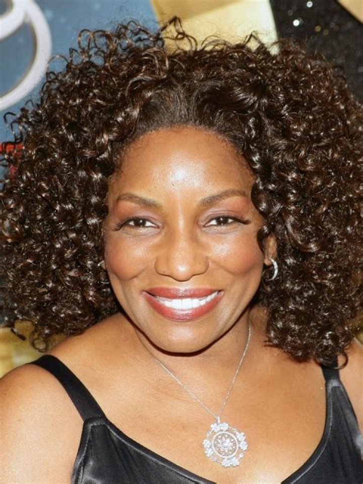Stephanie Mills "Everything You Touch" from her "Personal Inspirations" Gospel CD! - h.e.r. gospel song hold us together