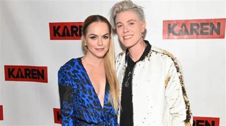Taryn Manning Husband: Is She Married To Her Fiance Anne Cline? Relationship Taryn Manning Husband