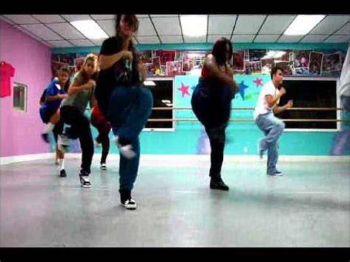 U4RIA HIP HOP DANCE- Chris Brown- Deuces - new r&b line dance songs